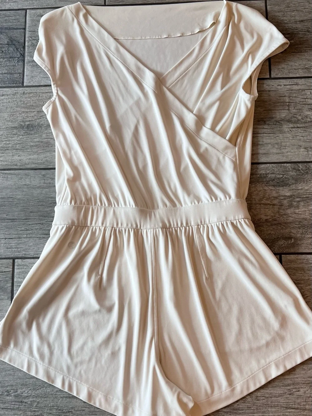 Lululemon Drapey Softstreme Romper Light Ivory Size Medium